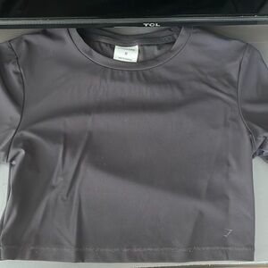 Gymshark Whitney Simmons short sleeve crop top never worn!